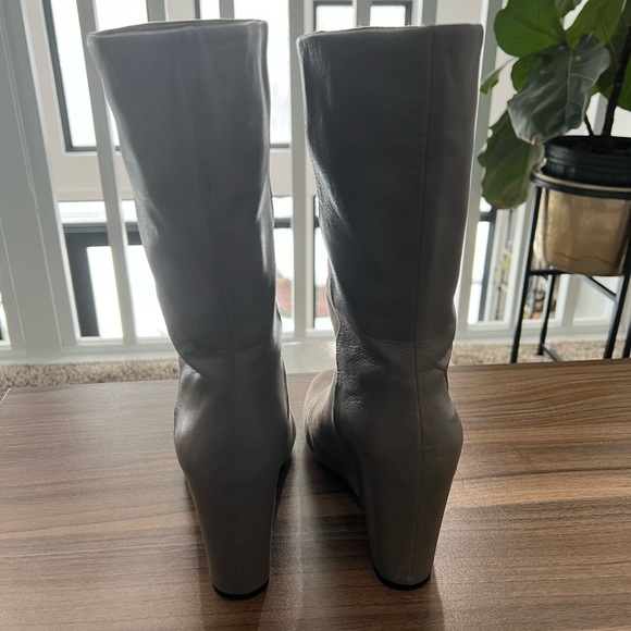 Like New! Enzo Angiolini color block suede & leather mid-calf wedge boots. Sz8 - Picture 3 of 4